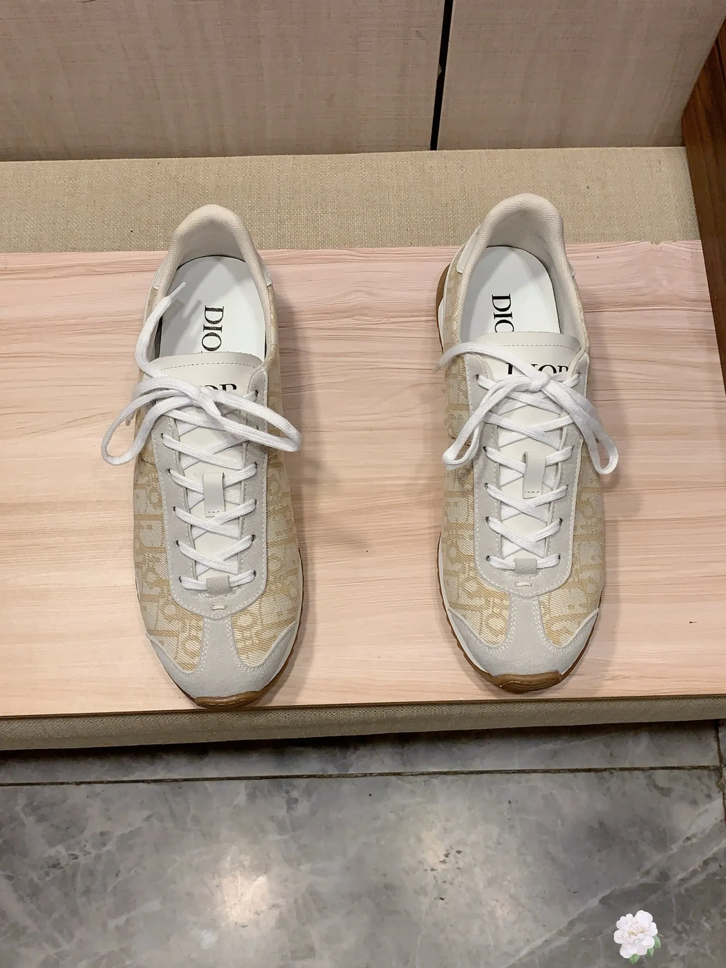 Men's Men's Shoes💰442💰💰🎩🎩[Lightning][Lightning] "Dior DIOR*" The latest and most popular casual shoes, top brand [seduce] luxury ~ purchasing agency, top ~ quality. [Strong] The upper is made of imported breathable cowhide with woven material ➕ breathable sheepskin feet (•) and fine workmanship. The original stylish and stylish soft rubber wear-resistant and non-slip outsole is light and comfortable on the feet. The real thing looks better when photographed in real life. 413: Code: 35-44, 45.46 can be customized, 8️⃣ colors selected